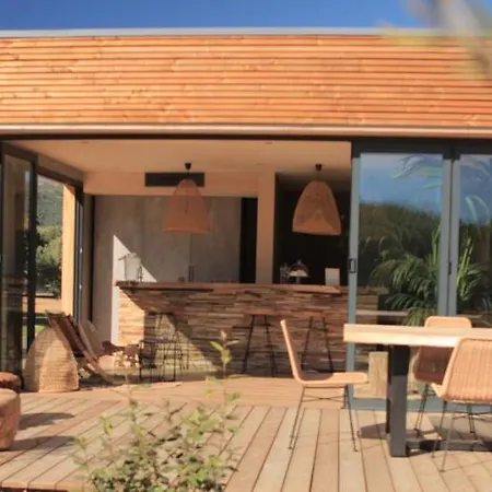 بيت خشبي Casa Legna *