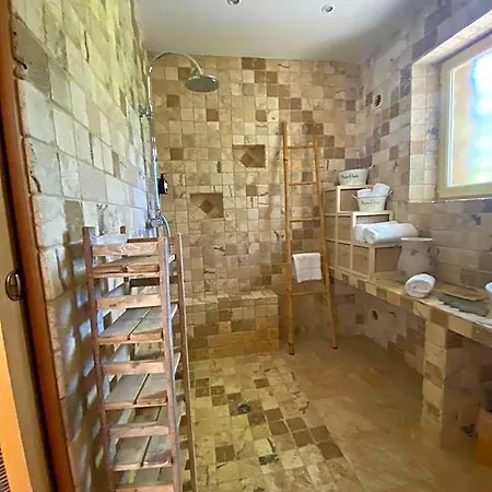 Casa Legna *